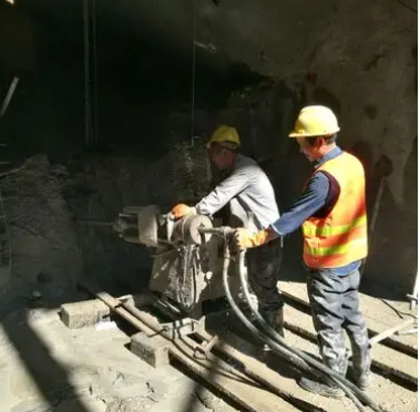 北镇水下抗分散灌浆料特点 水下不分散注浆料介绍